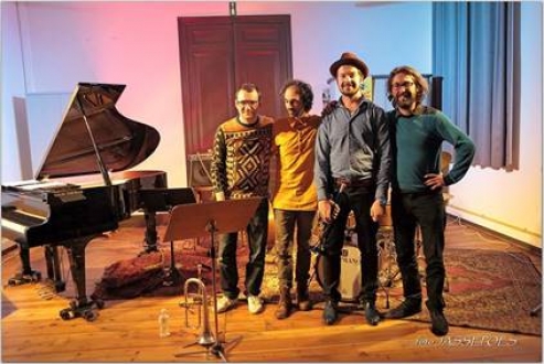 Earthsong Lionel Beuvens & MOTU